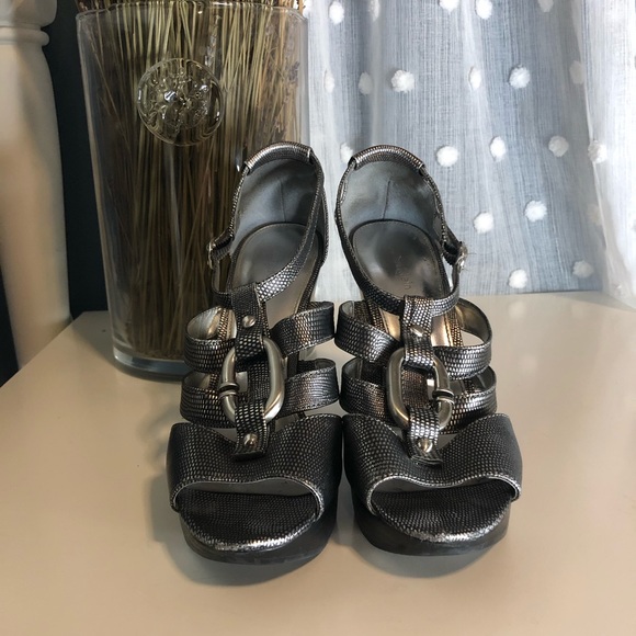 Calvin Klein Dark Wood Wedges - Picture 1 of 4